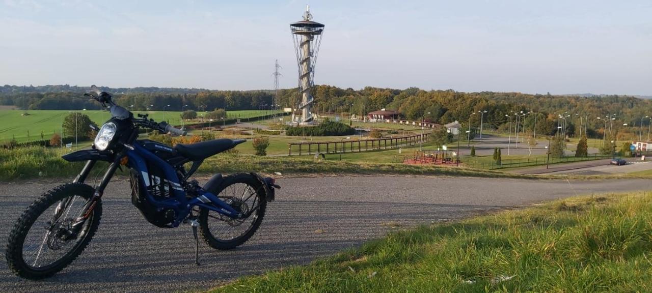 Domek Letniskowy Nad Jeziorem Zarnowieckim - Domek Na Kaszubach - Nadole Екстериор снимка